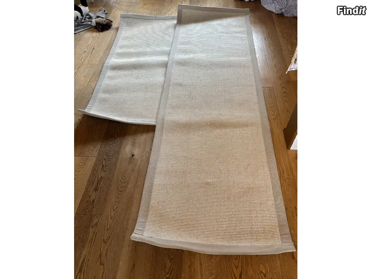 Myydään VM Carpetin Esmeralda käytävämatot