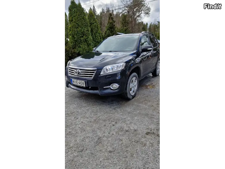 Säljes Toyota RAV4 2,2 diesel 2010