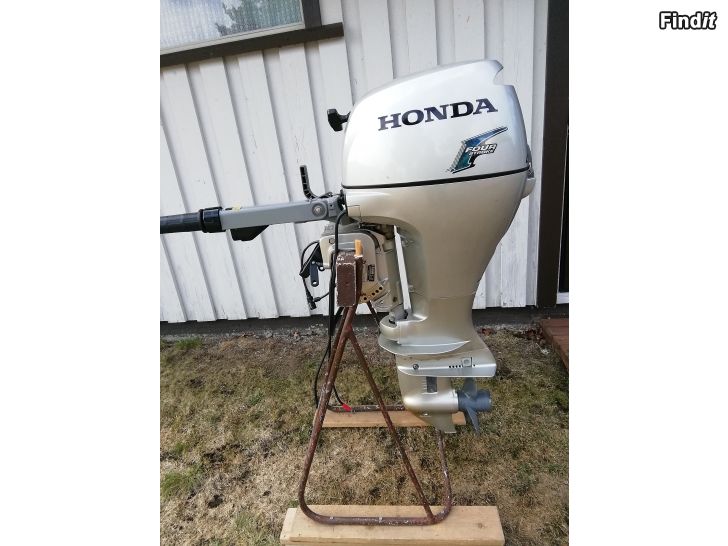 Säljes Honda utombordsmotor 8hk