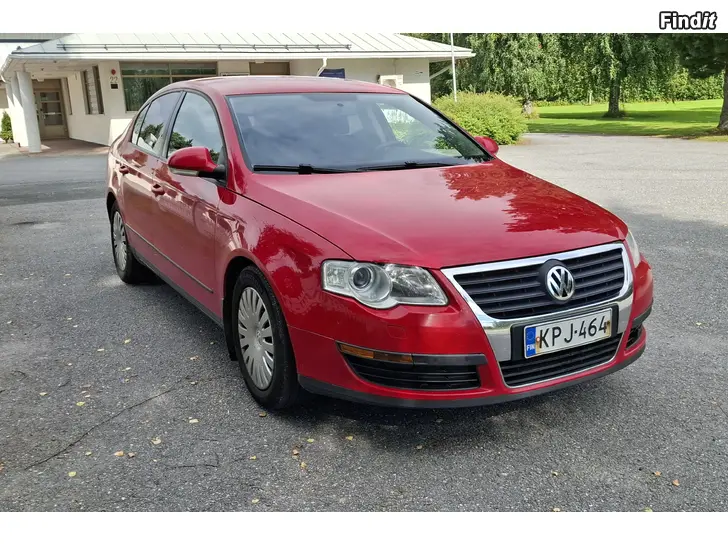 Myydään Vw Passat 2010vm 2.0 diesel Bluemotion