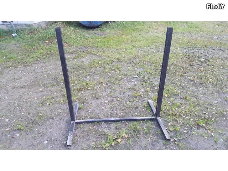 Myydään Toko-hyppyesteen kehikko kotiharjoitteluun