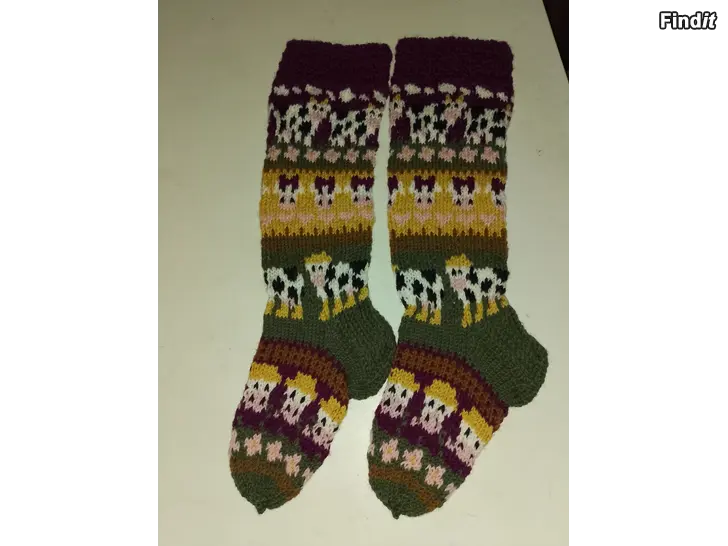 Myydään Lehmäsukat