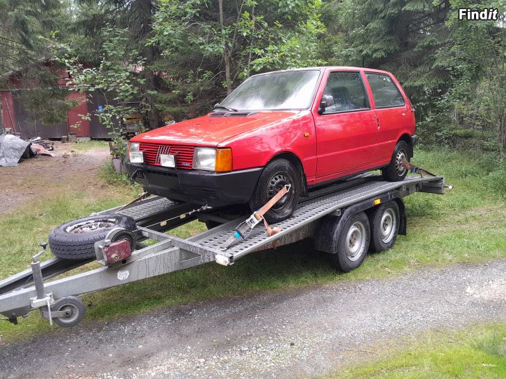 Myydään Fiat Uno