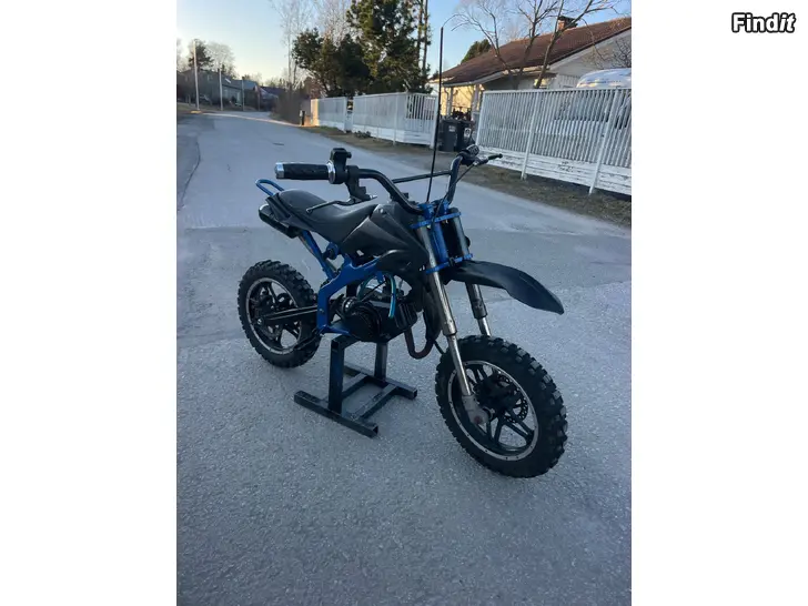 Säljes Apollo 50cc med NY MOTOR