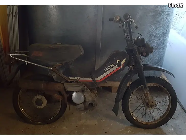 Myydään Honda PX50 3kpl