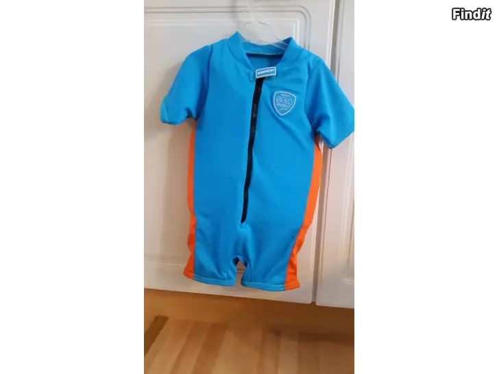 Myydään Speedo Sea Squad kelluntapuku 12e ja uimalasit 4e