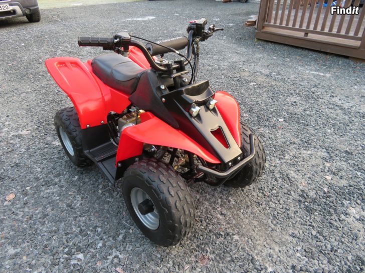 Myydään Lasten mönkijä 50cc