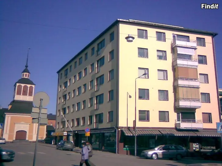 Säljes Kyrkogatan 6 i Jakobstad