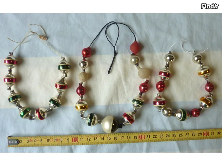 Myydään Wanhoja lasisia joulukoristeita