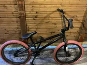 Annonsbild